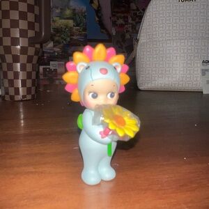 Sonny Angel flower gift